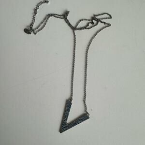 Vintage Silver V-Shaped Turquoise Beaded Mid Length Necklace